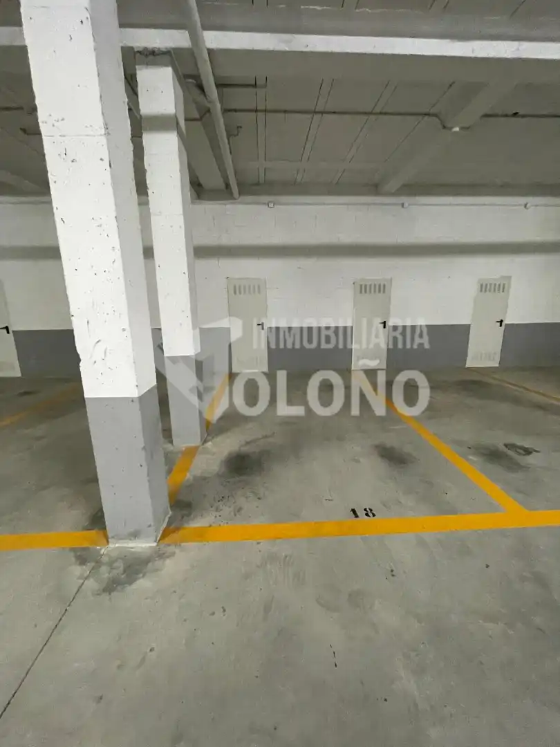 Parkplatz von Wohnungen zum Verkauf in Cuzcurrita de Río Tirón mit Heizung, Terrasse und Abstellraum