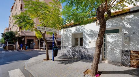 Foto 3 de Casa adosada en venta en Calle San Luis, 29, Parque de las Naciones, Torrevieja