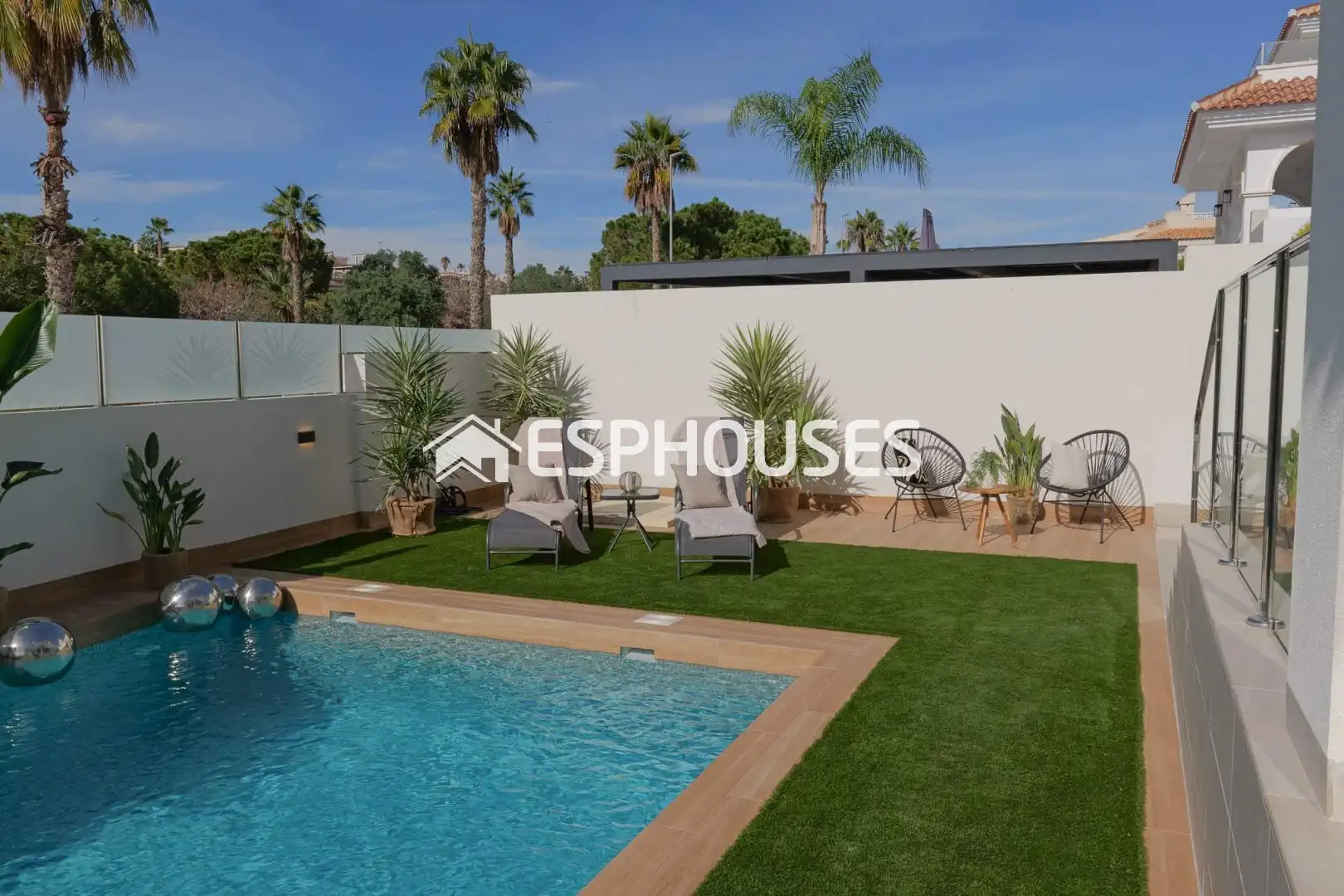 Swimming pool of Houses for sale in Rojales  with Air Conditioner, Terrace and Storage room