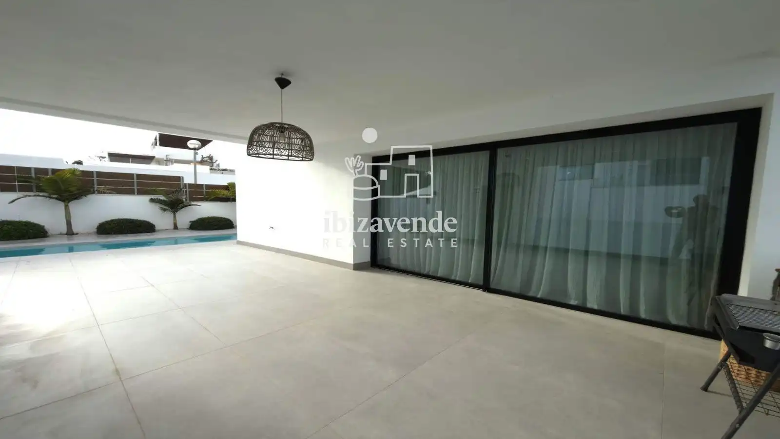 Jardí de Casa o xalet en venda en Santa Eulària des Riu amb Aire condicionat, Calefacció i Piscina