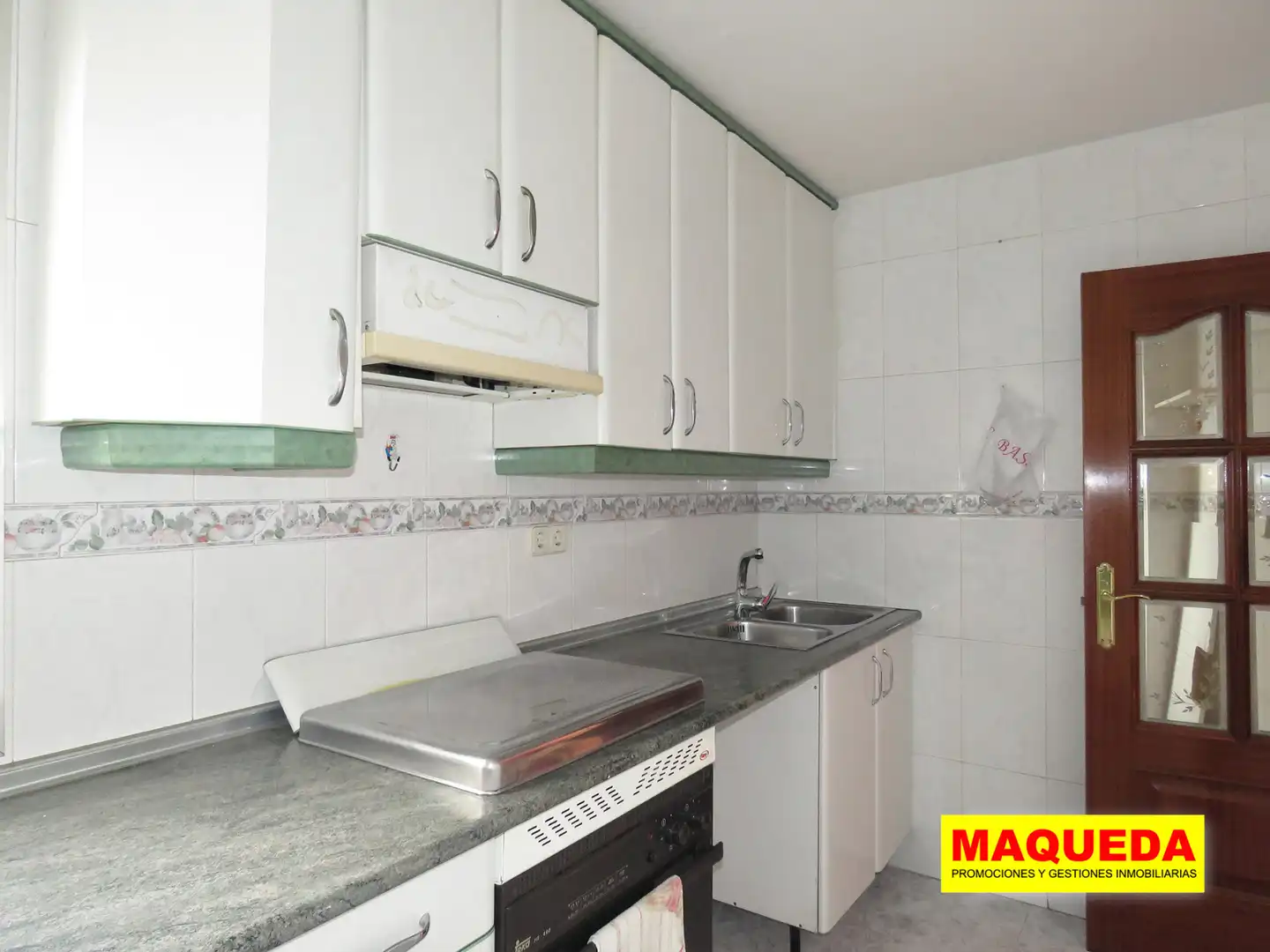 Kitchen of Flat for sale in Alcorcón  with Heating, Terrace and Oven