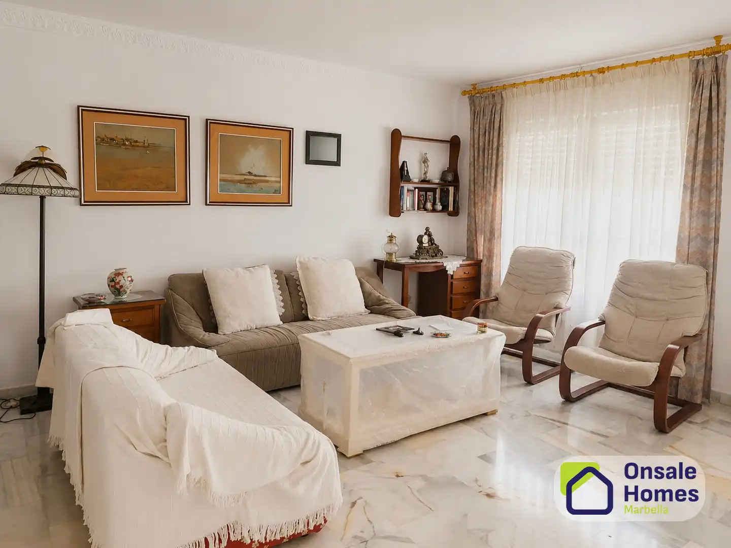 Wohnzimmer von Wohnung zum Verkauf in Marbella mit Klimaanlage, Terrasse und Abstellraum