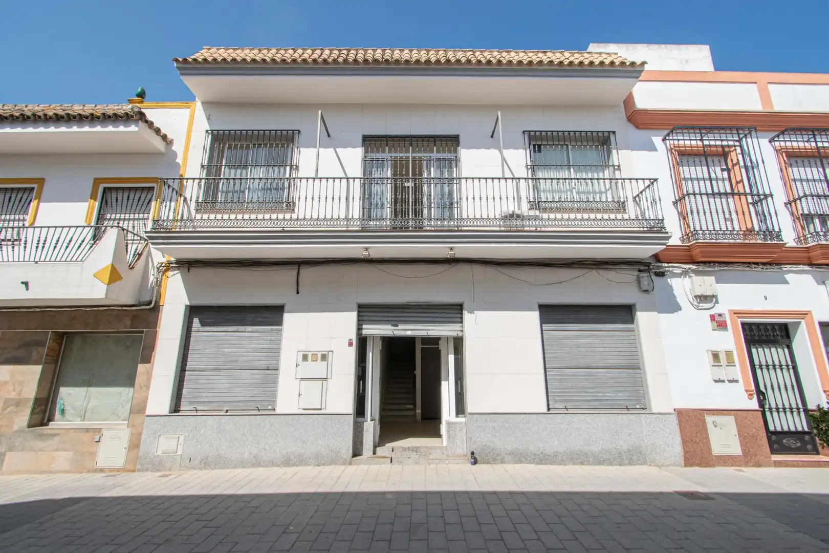 Exterior view of Buildings for sale in La Rinconada