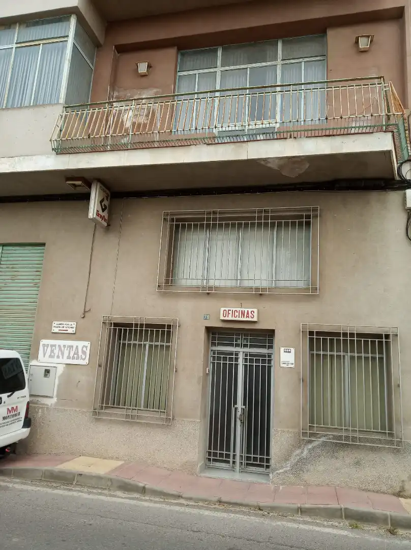 Vista exterior de Edificio en venta en Murcia