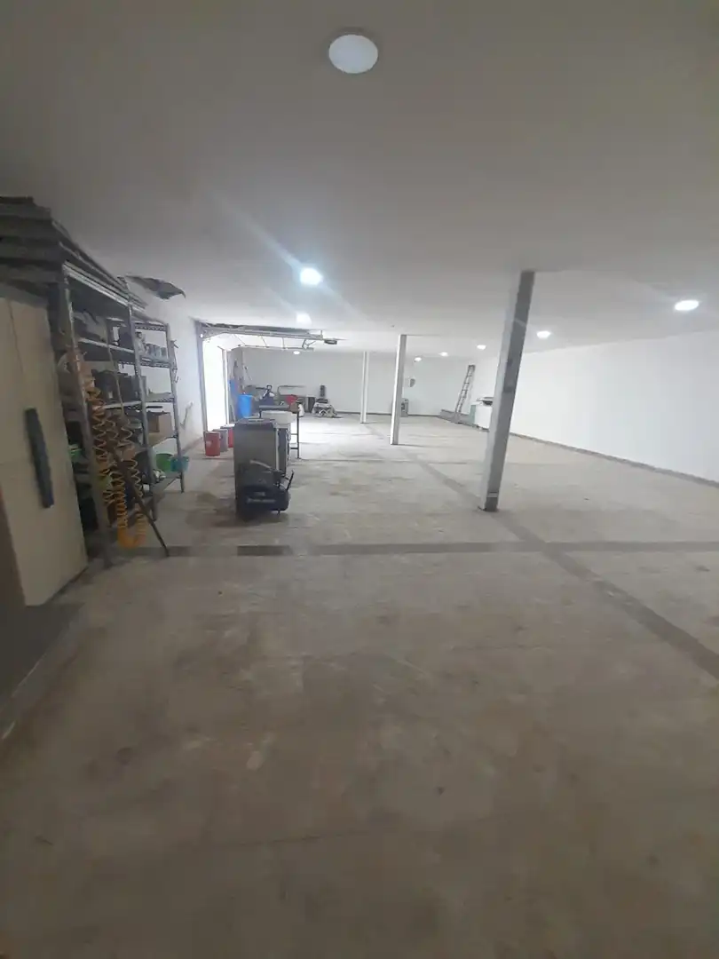 Casa o xalet en venda a La Covatilla de la 130, Zona Industrial