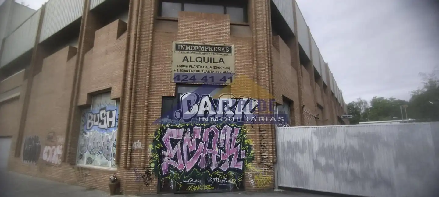 Fabrikhallen zur Miete in Ribera de Axpe Etorbidea, Erandio