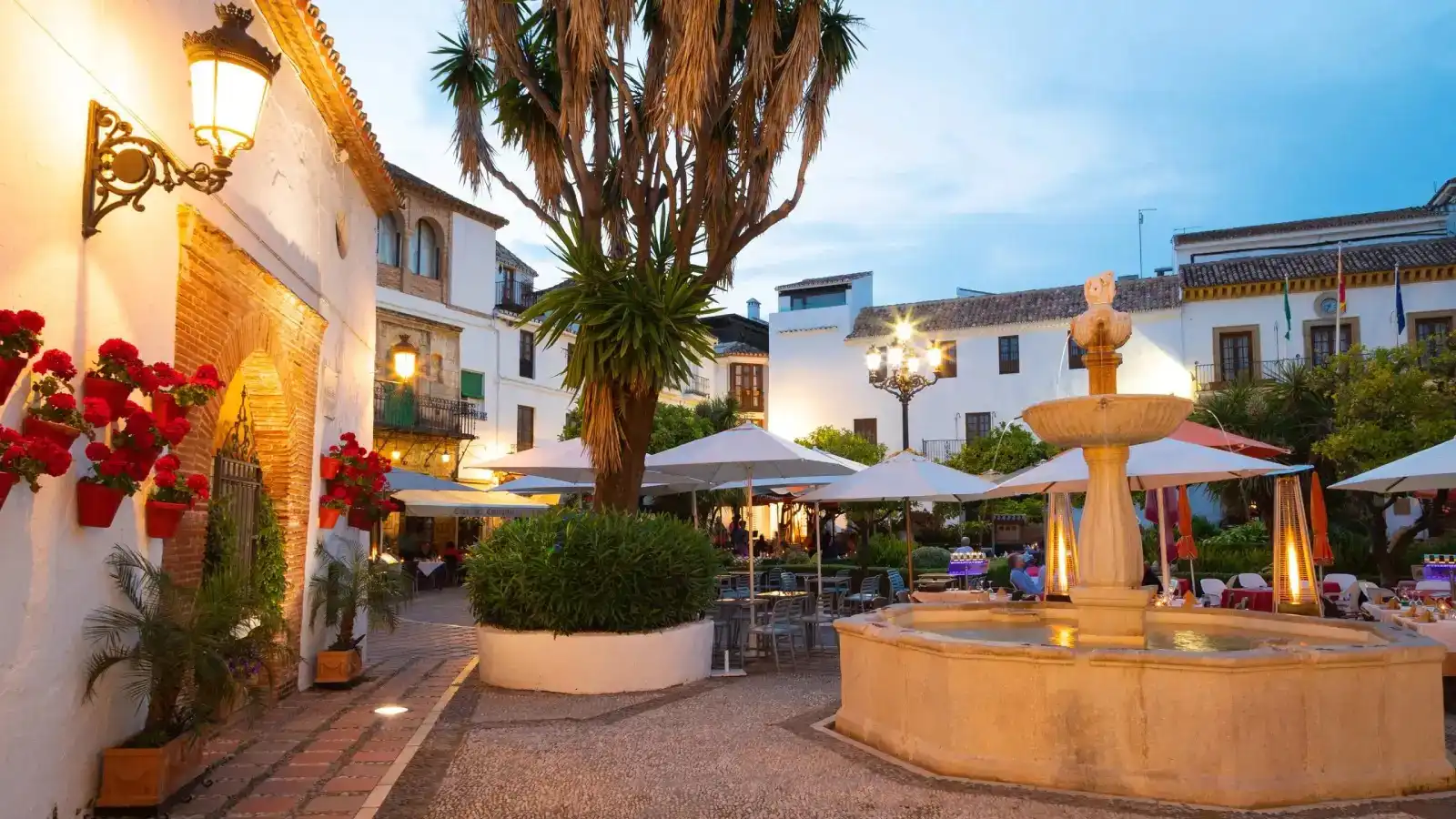 Wohnung zur Miete in Marbella mit Klimaanlage, Terrasse und Abstellraum