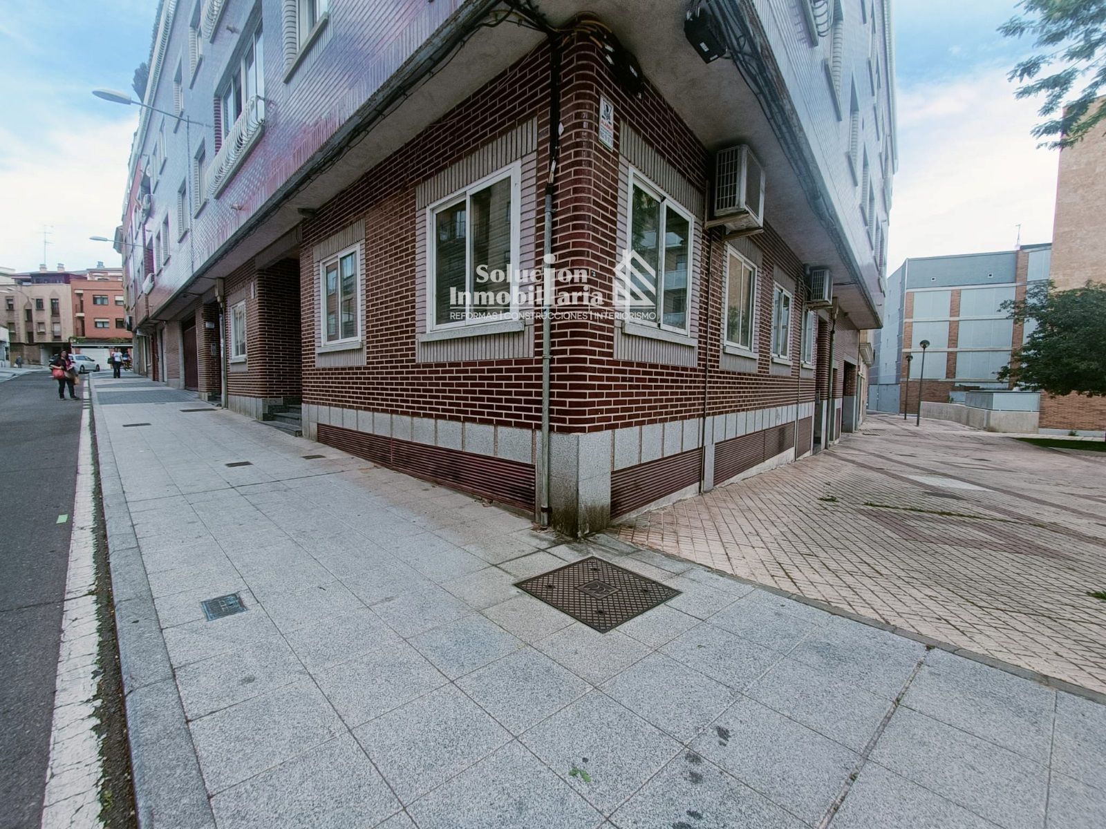 Exterior view of Premises for sale in Salamanca Capital