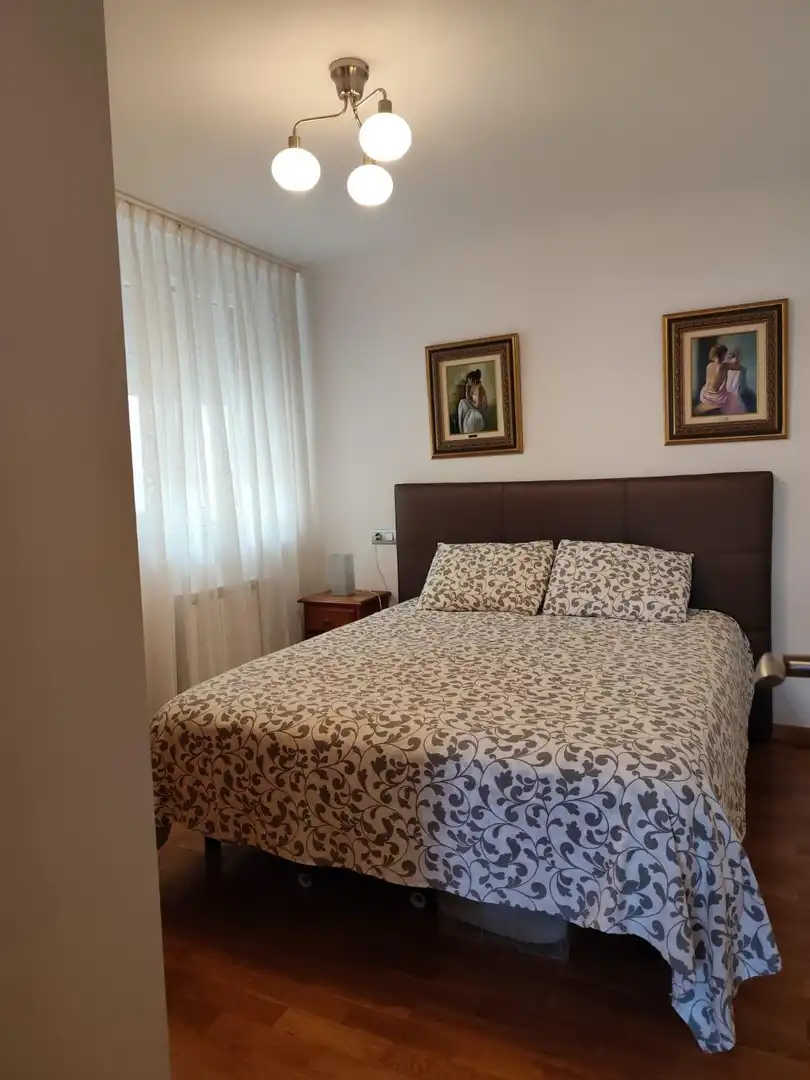 Habitación de Dúplex en venta en Foz con Calefacción y Amueblado
