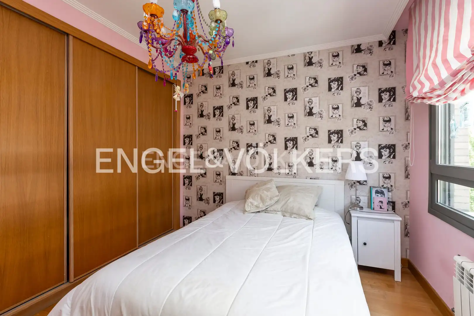 Bedroom of Apartments for sale in Madrid  with Air Conditioner, Heating and Parquet flooring