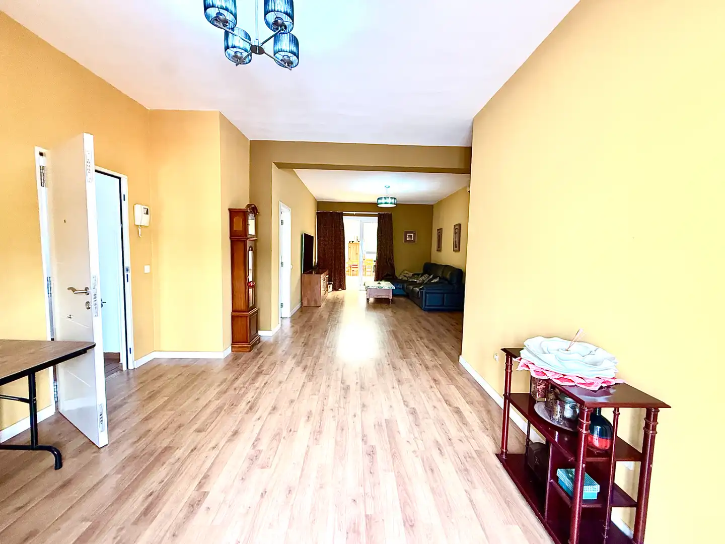 Sala de estar de Casa adosada en venta en Las Palmas de Gran Canaria con Parquet, Terraza y Trastero