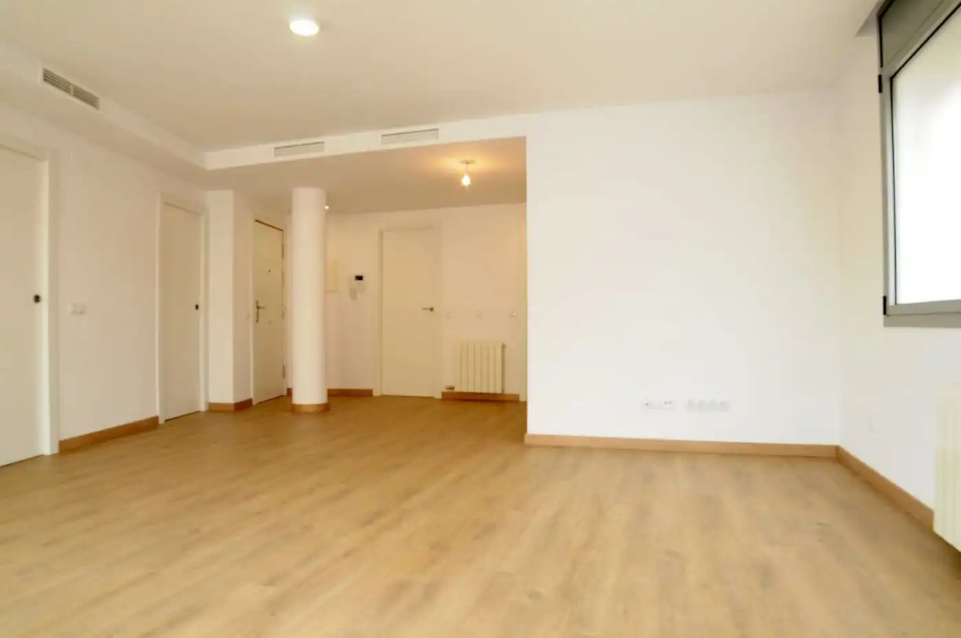 Wohnung zur Miete in Calle DE LA MARE DE DEU DE LA MERCE, Tiana