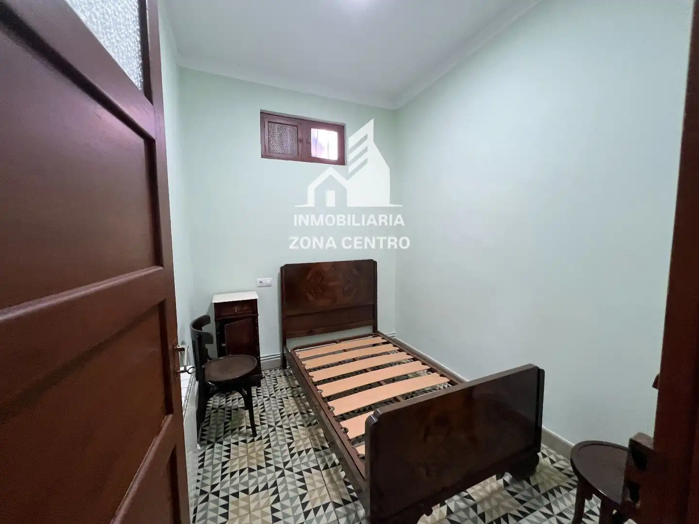 Habitación de Casa adosada en venta en Sahagún con Calefacción y Amueblado