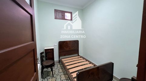 Foto 4 de Casa adosada en venta en La Constitución, Sahagún, León