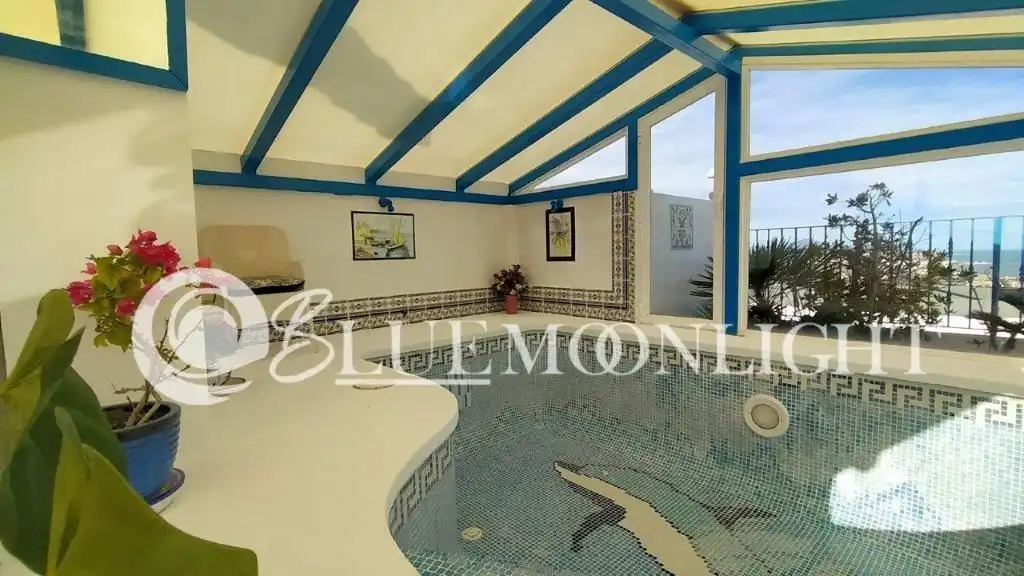 Piscina de Dúplex en venta en Peñíscola / Peníscola con Aire acondicionado, Terraza y Trastero