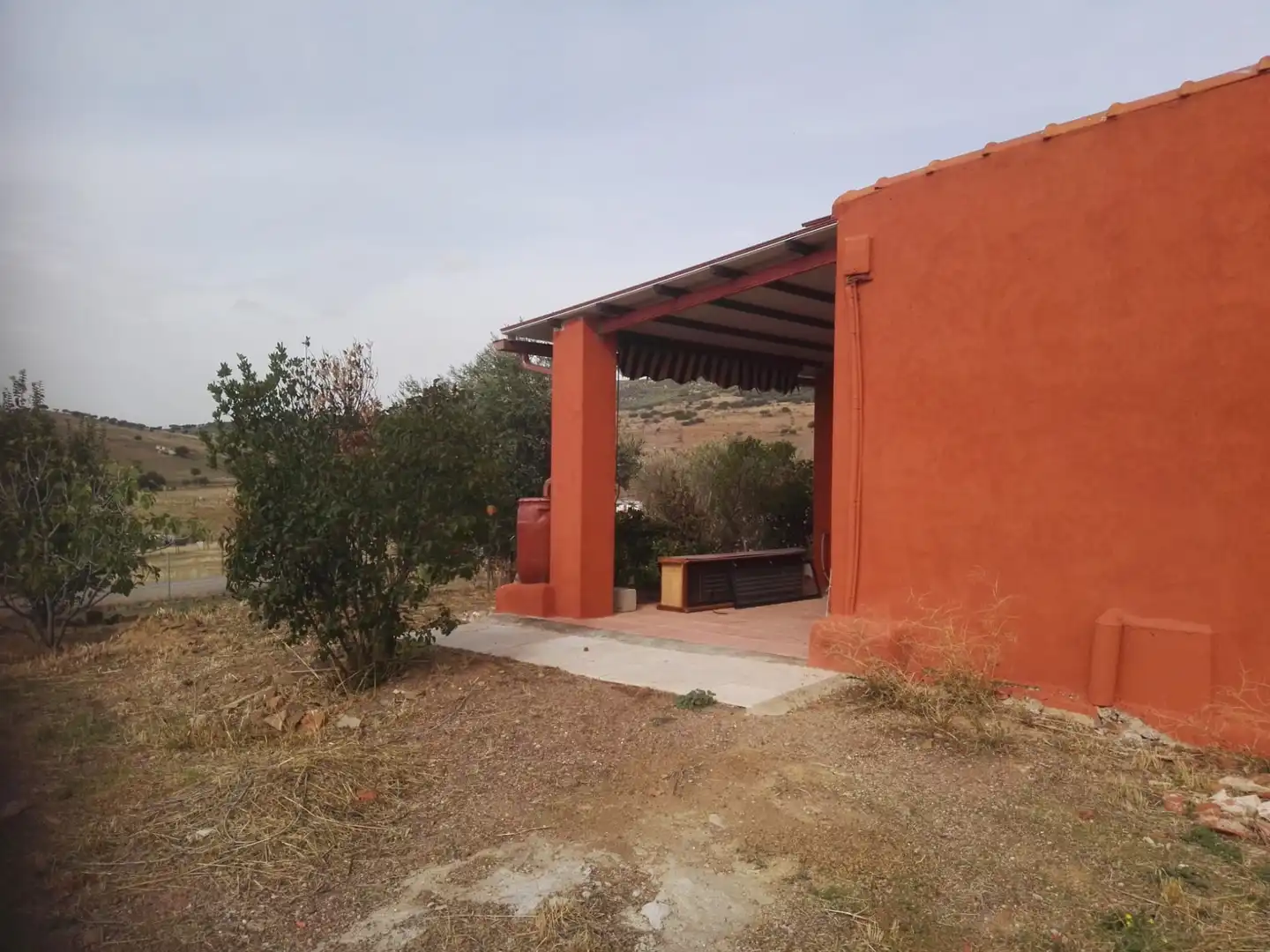 Vista exterior de Finca rústica en venta en Hinojosas de Calatrava con Trastero