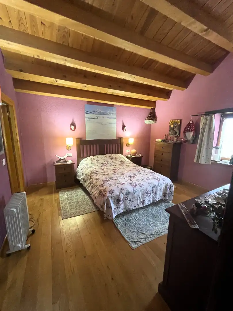 Dormitori de Finca rústica en venda en Mieres (Girona) amb Calefacció, Parquet i Terrassa