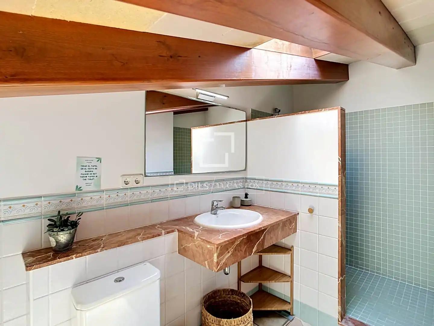 Bathroom of Houses for sale in Ciutadella de Menorca  with Air Conditioner, Heating and Private garden