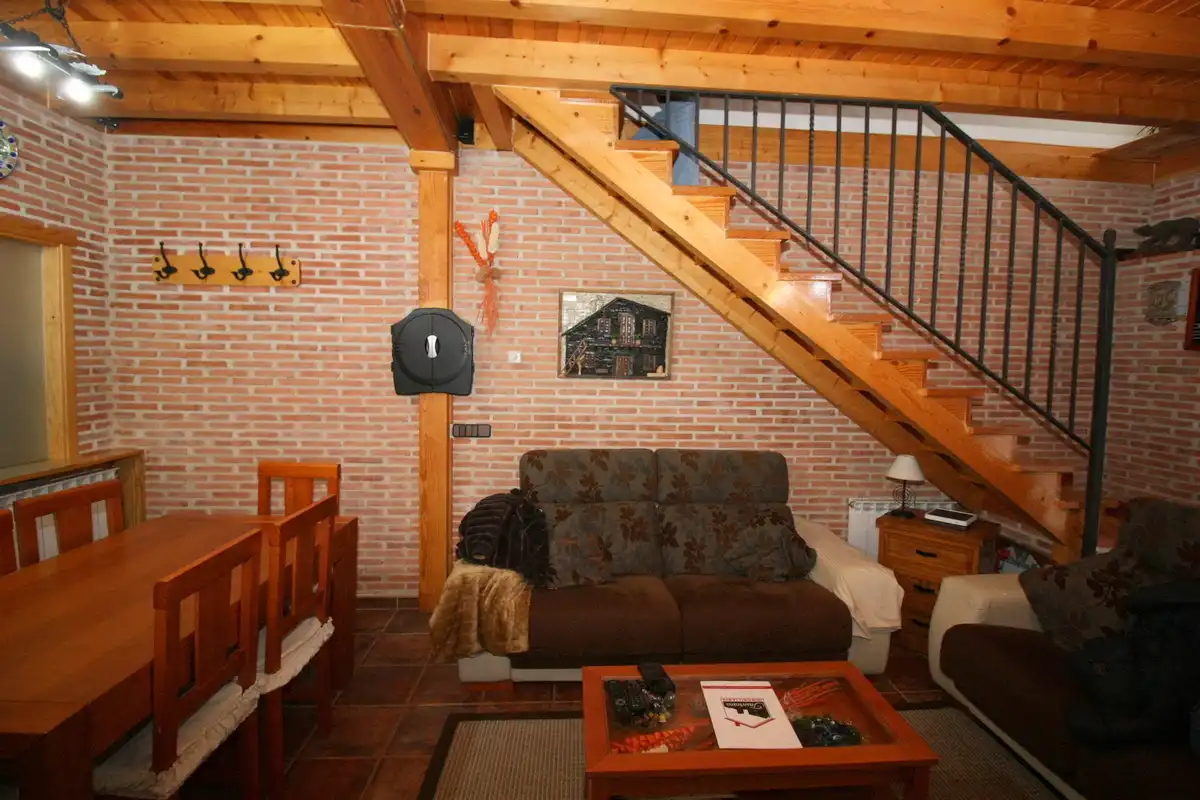 Casa o chalet en venta en Arenas de San Pedro con Calefacción, Parquet y Amueblado