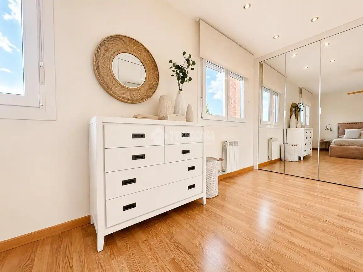 Habitación de Piso en venta en Alcalá de Henares con Aire acondicionado, Calefacción y Terraza