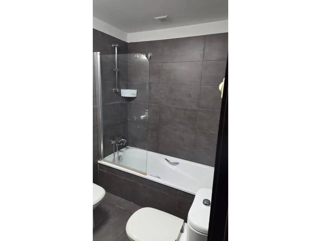 Bathroom of Flat for sale in Manresa  with Heating, Balcony and Community pool