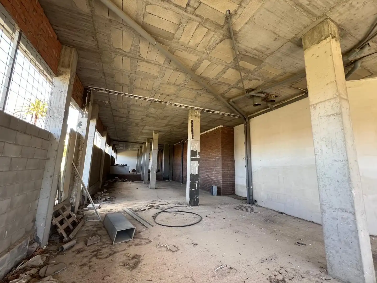 Edificio en venta en Riudoms