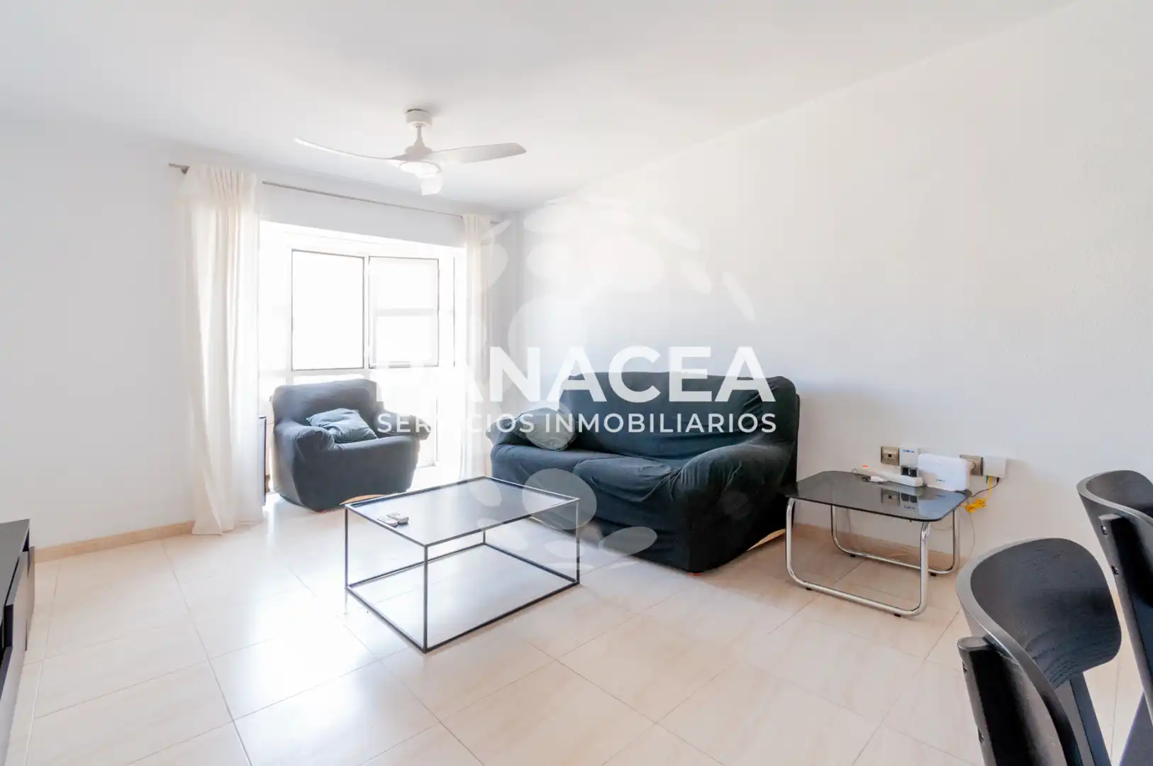 Habitación de Piso en venta en Roquetas de Mar con Amueblado, Horno y Lavadora