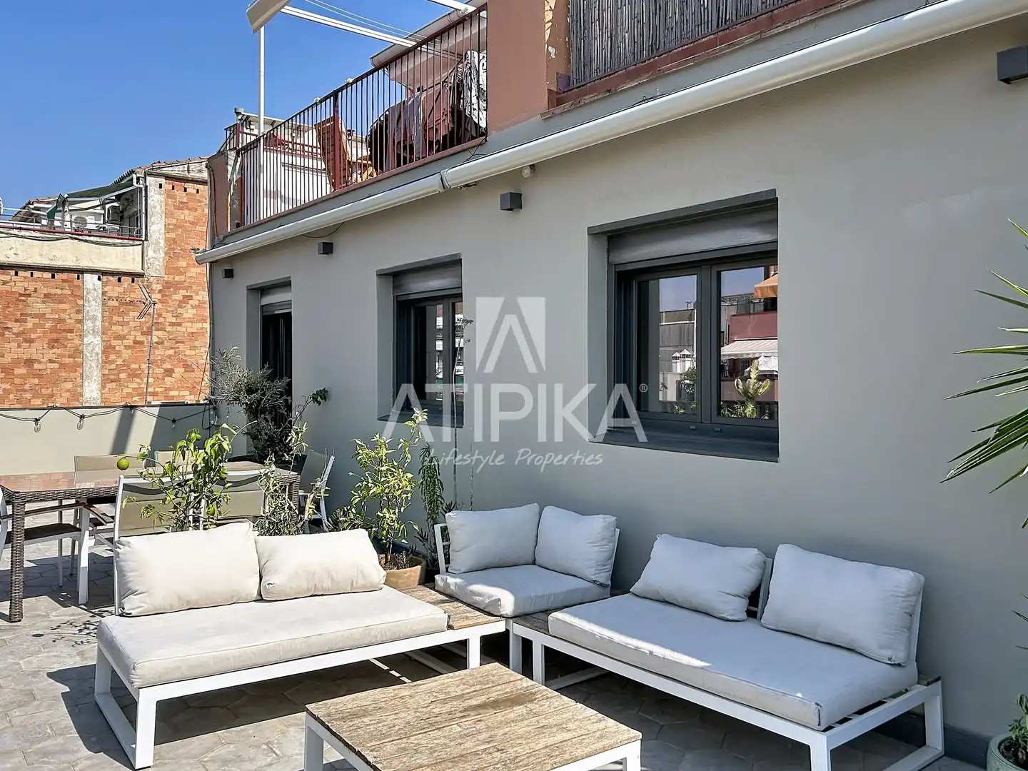 Terrasse von Dachboden zur Miete in Barcelona mit Klimaanlage, Heizung und Parkett