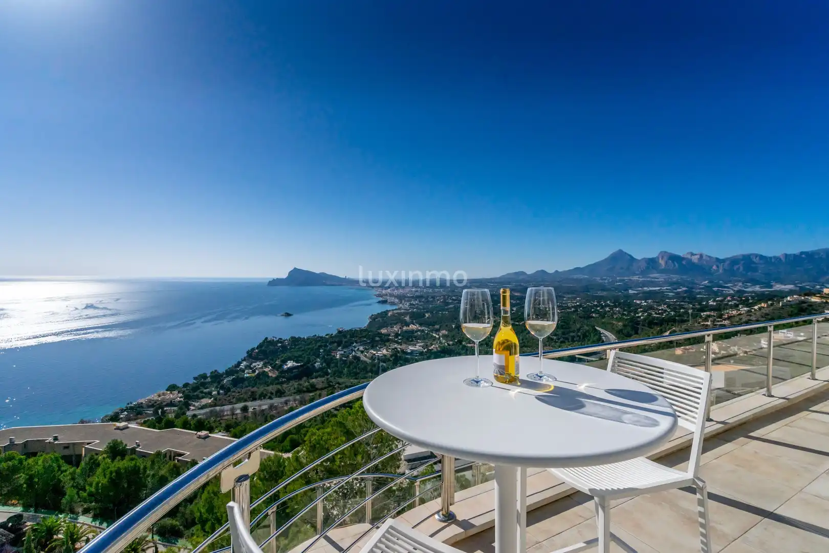 Vista exterior de Casa o chalet en venta en Altea con Aire acondicionado, Calefacción y Terraza
