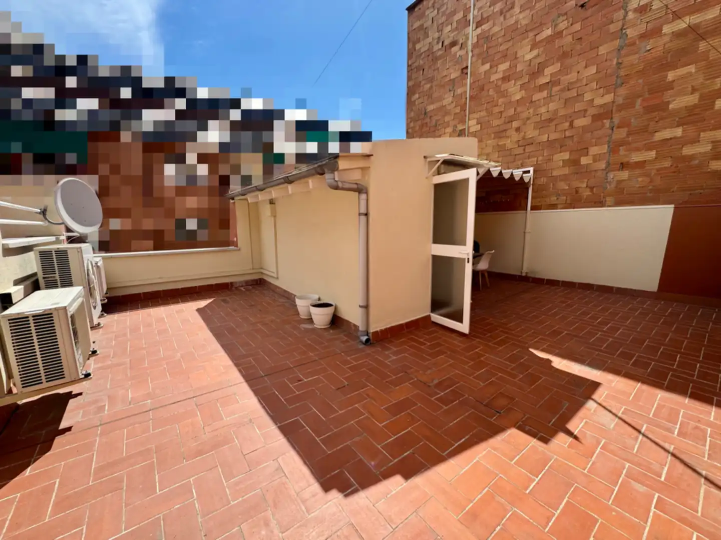 Terraza de Piso en venta en Sant Boi de Llobregat con Aire acondicionado, Terraza y Trastero