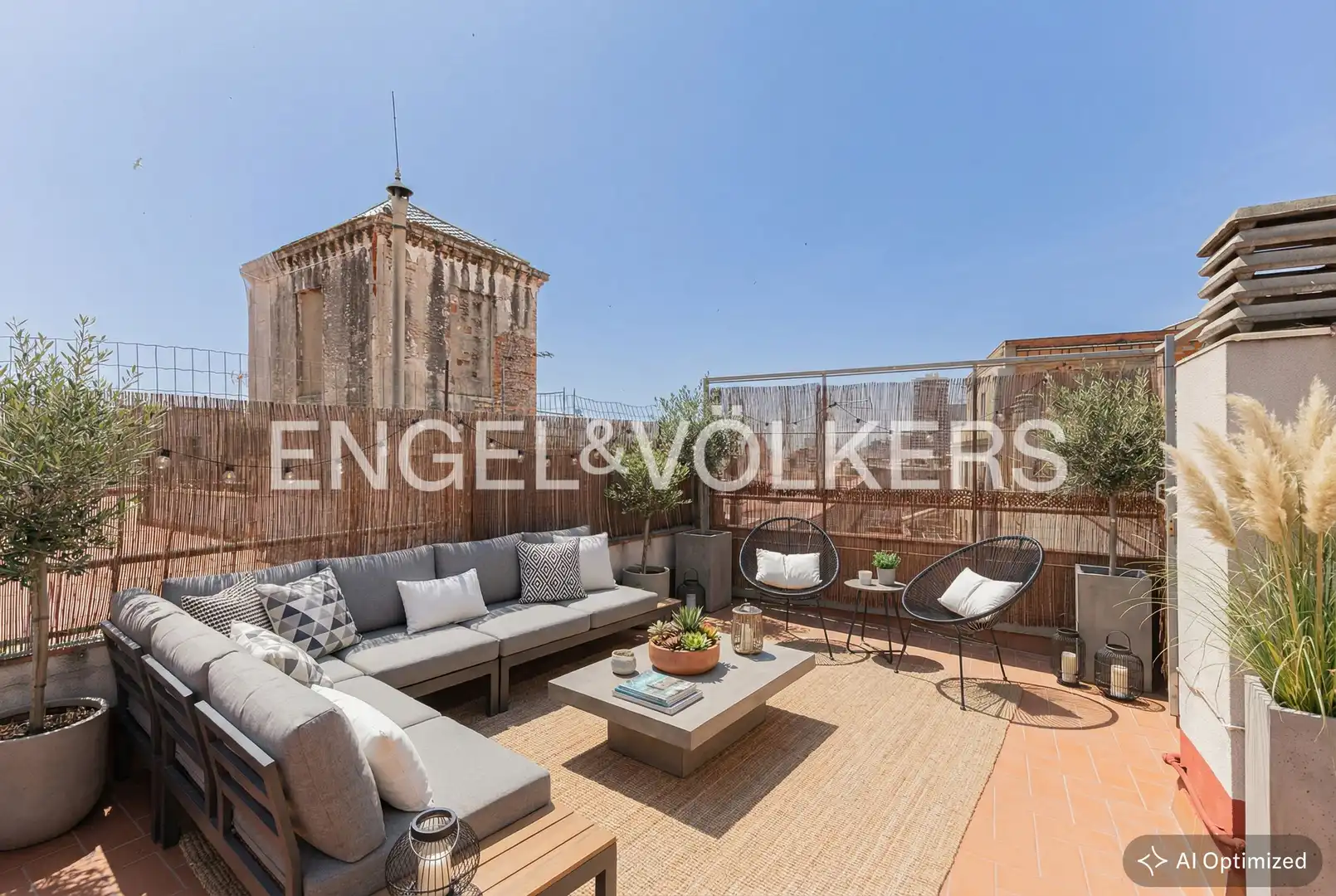 Attique avec terrasse à vendre à Ciutat Vella