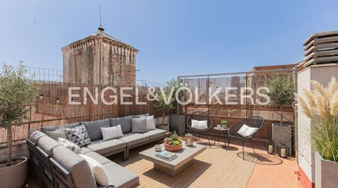Espectacular ático luminoso con gran terraza exclusiva en calle Cervantes