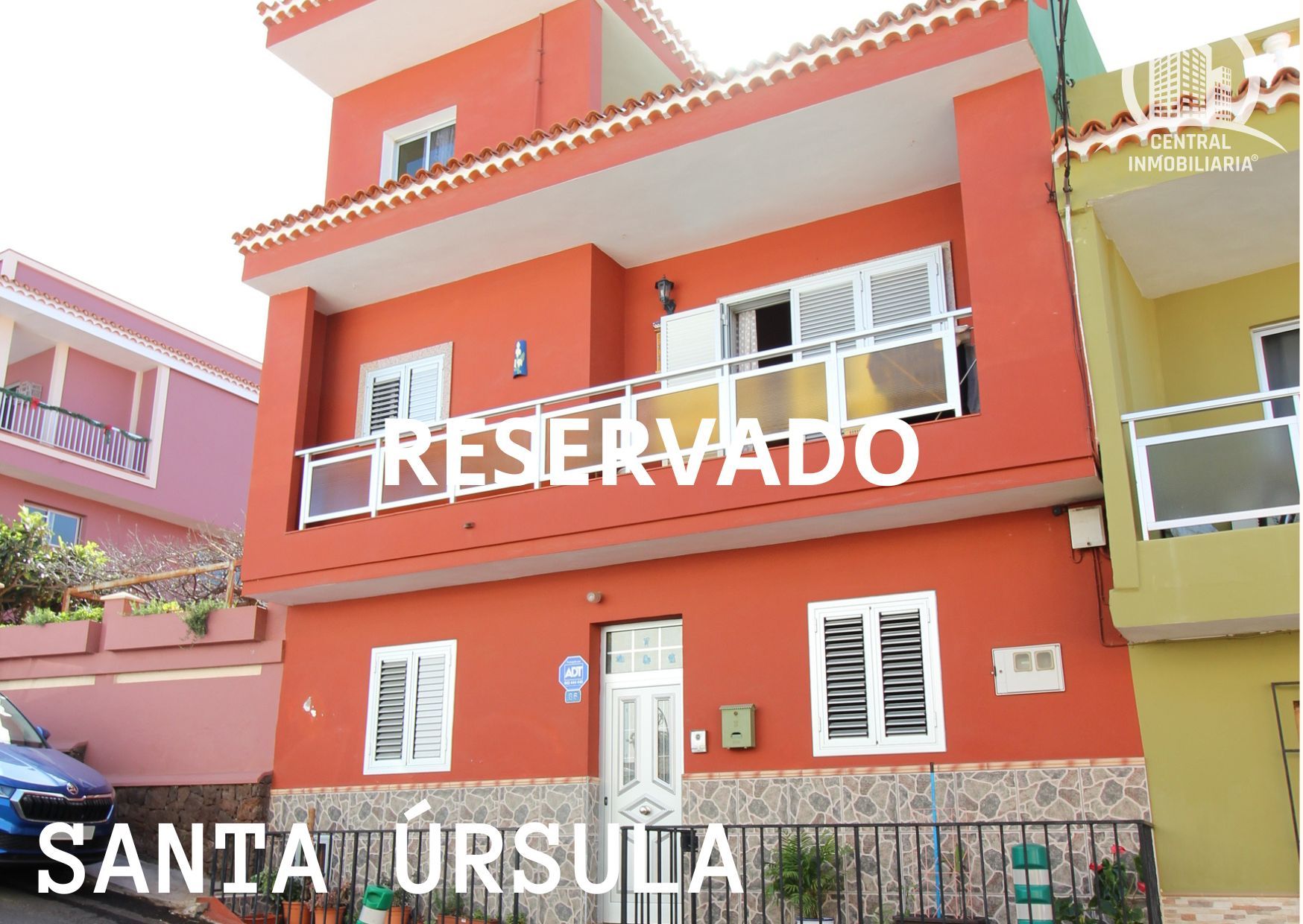 Vista exterior de Casa o xalet en venda en Santa Úrsula amb Terrassa, Traster i Moblat