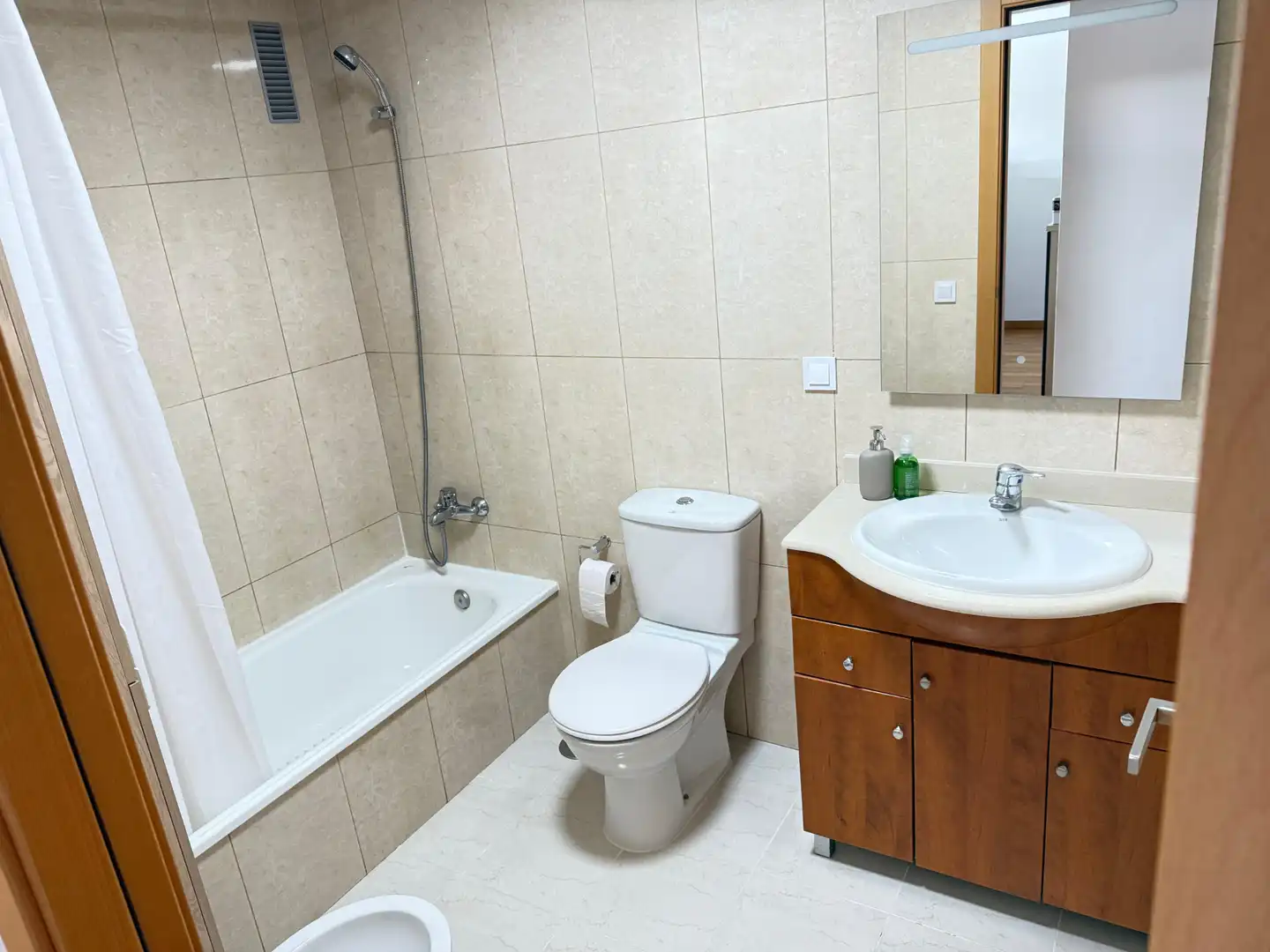 Bany de Pis en venda en Las Palmas de Gran Canaria amb Terrassa, Traster i Piscina comunitària