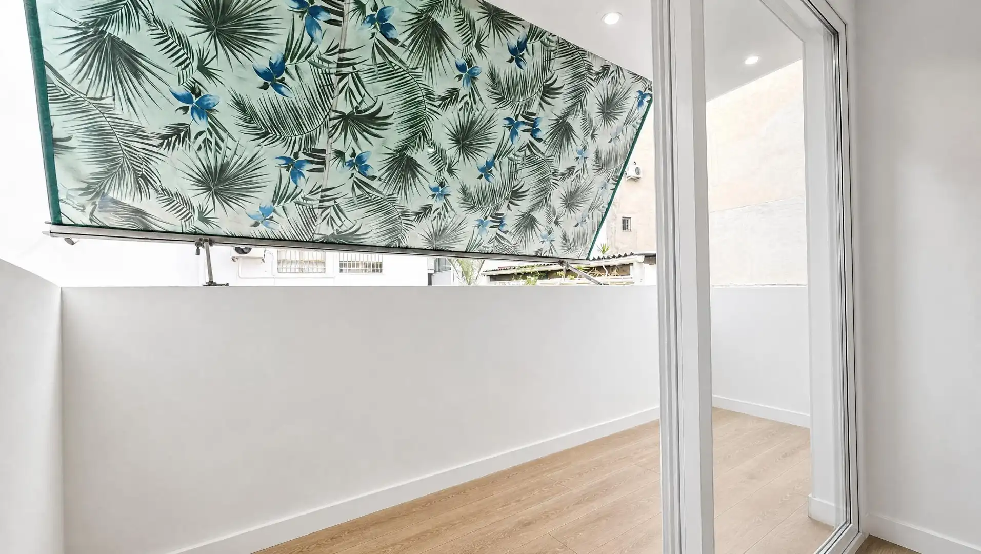 Terraza de Piso en venta en Alicante / Alacant con Balcón