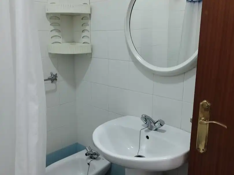 Bany de Pis de lloguer en San Fernando