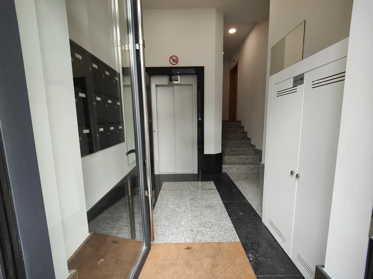 Ático en venta en Gijón  con Calefacción, Parquet y Terraza