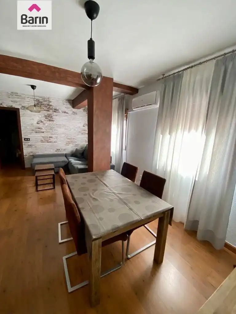 Comedor de Piso de alquiler en Córdoba con Aire acondicionado, Calefacción y Terraza
