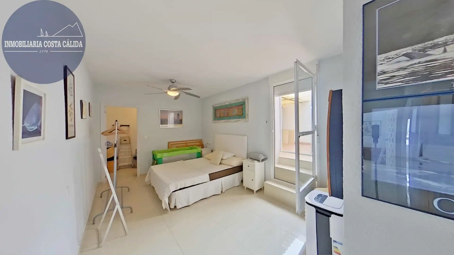 Habitación de Casa adosada en venta en Águilas con Terraza, Trastero y Balcón