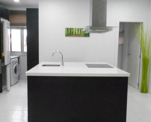 Kitchen of Apartment to rent in  Logroño  with Heating, Parquet flooring and Furnished