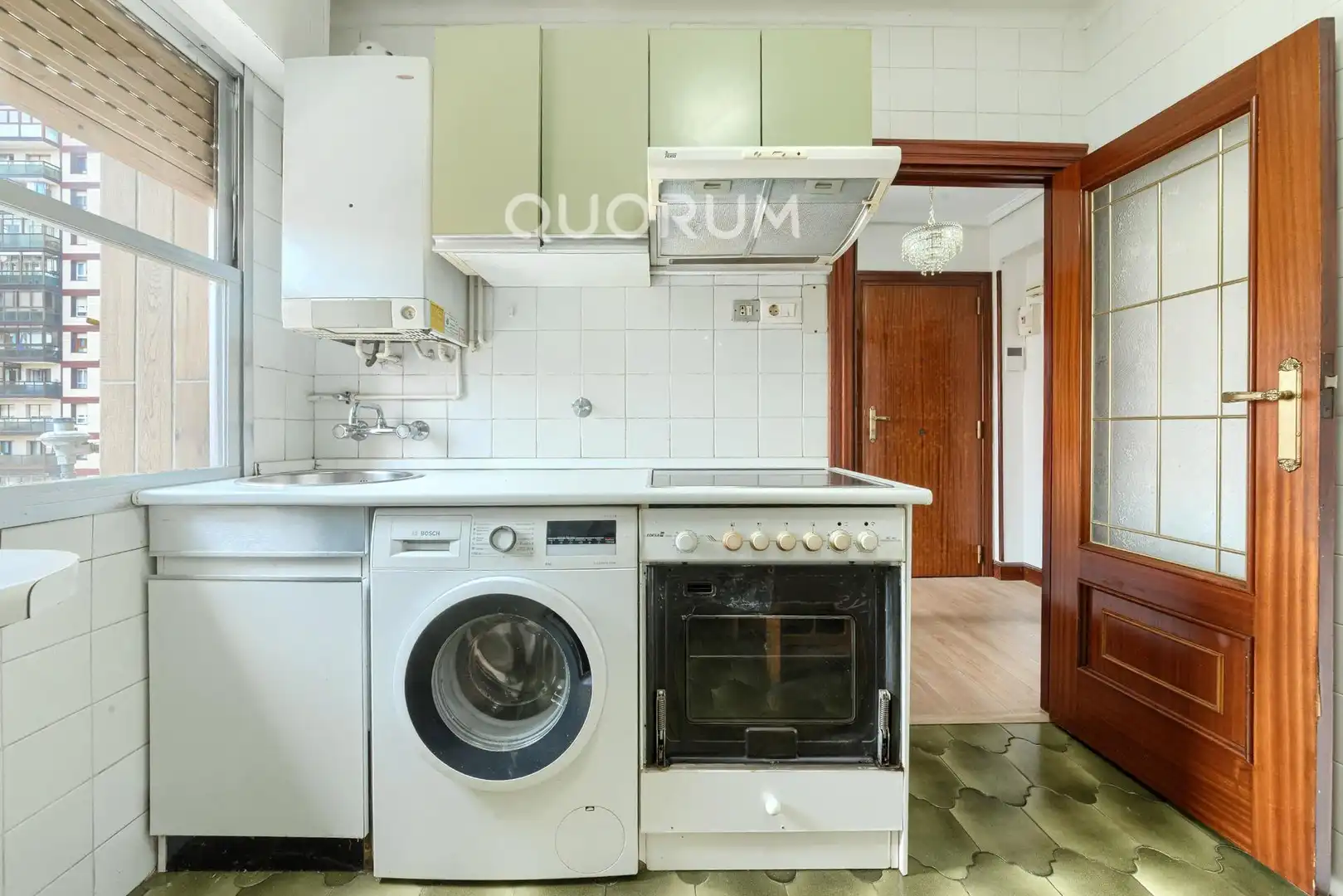 Kitchen of Flat for sale in Basauri   with Heating, Parquet flooring and Terrace