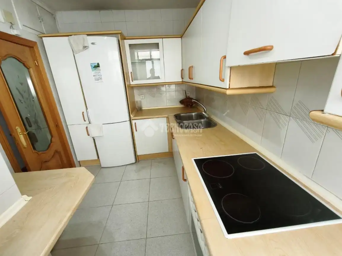 Cuina de Pis en venda en Alcorcón amb Terrassa