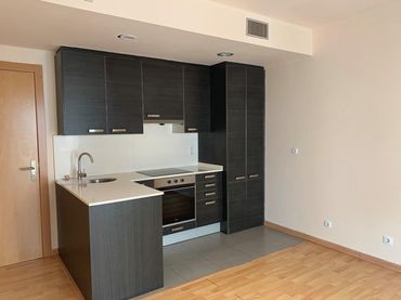 Apartment with balcony for sale in Barri Antic
