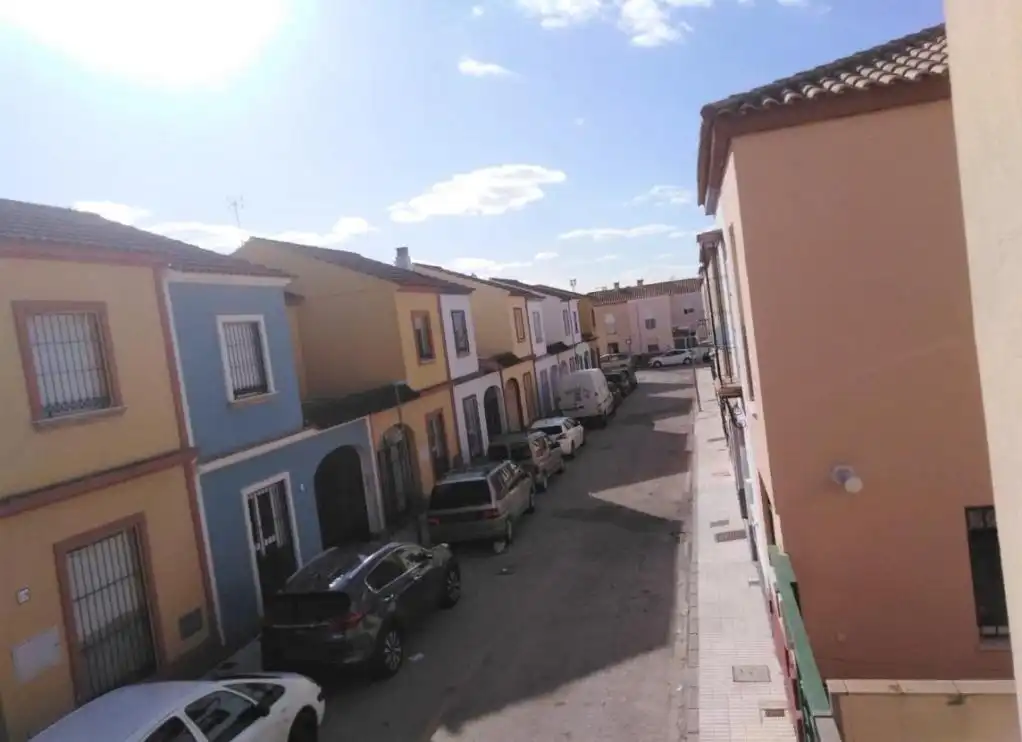Piso en venta en C/ Batea, Cantillana