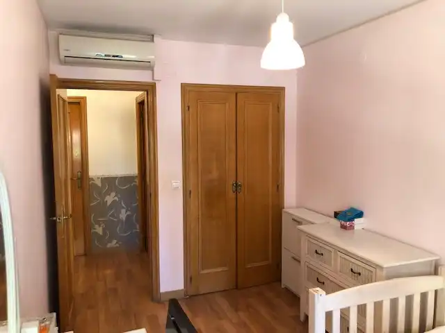 Schlafzimmer von Wohnung zum Verkauf in Valencia mit Klimaanlage, Heizung und Parkett