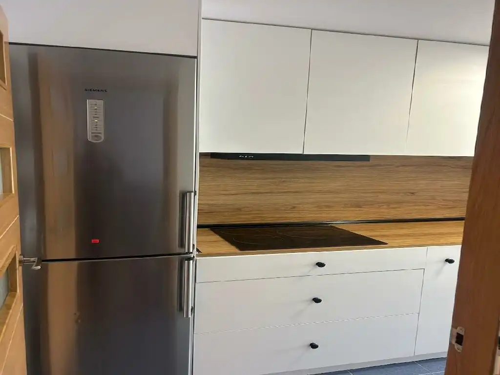 Cocina de Estudio en venta en Albelda de Iregua con Calefacción, Terraza y Trastero