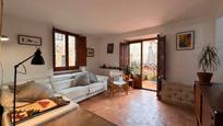 Wohnzimmer von Country house zum verkauf in Cruïlles, Monells I Sant Sadurní de L'Heura mit Klimaanlage, Heizung und Terrasse