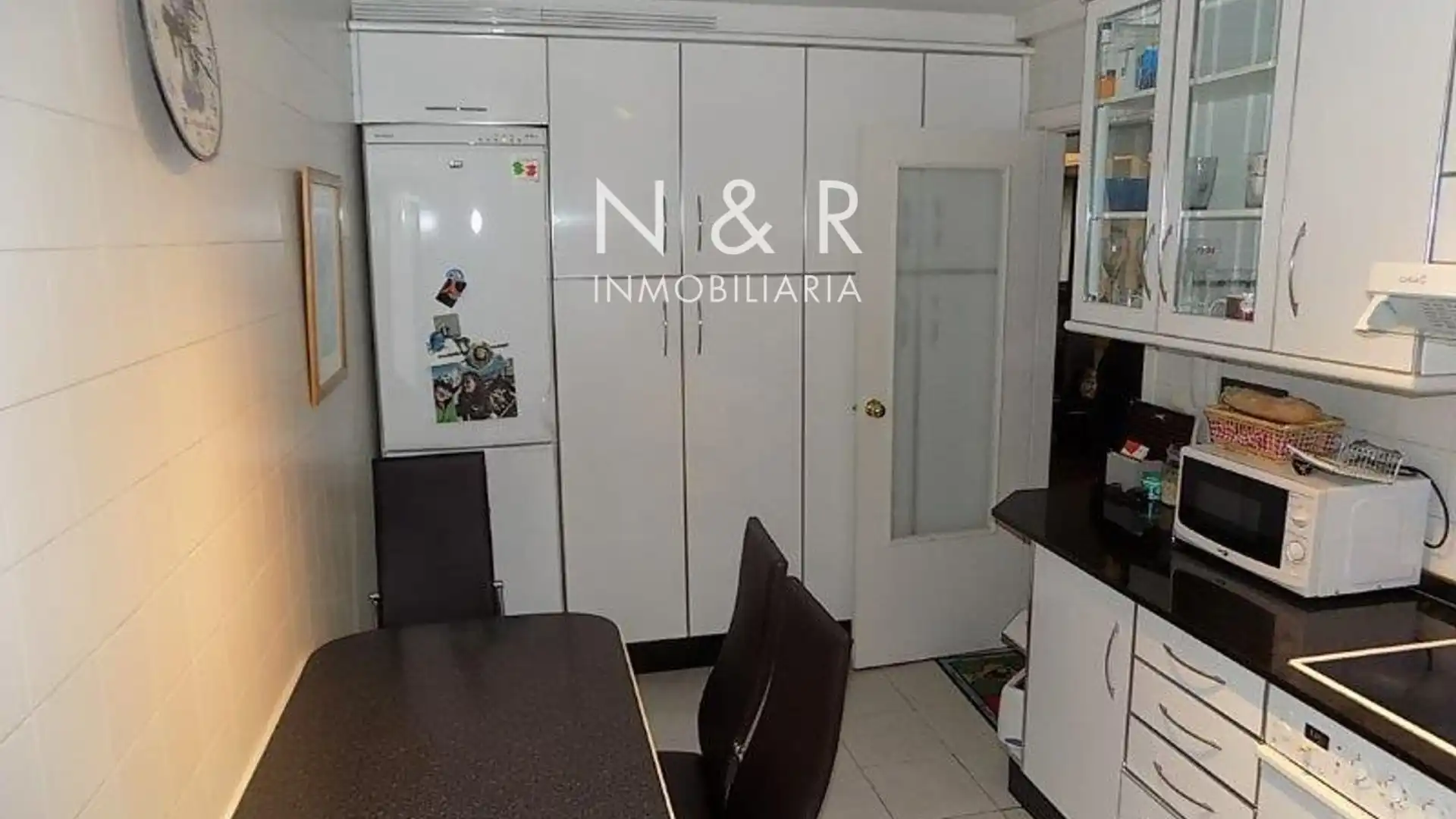 Cocina de Piso de alquiler en Santiago de Compostela  con Calefacción y Amueblado