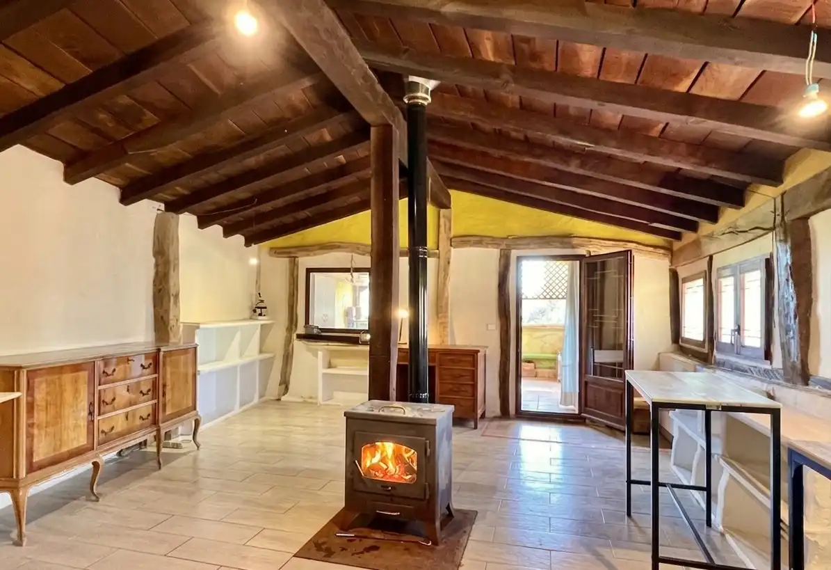 Sala de estar de Casa o chalet en venta en Condado de Treviño con Calefacción, Jardín privado y Parquet