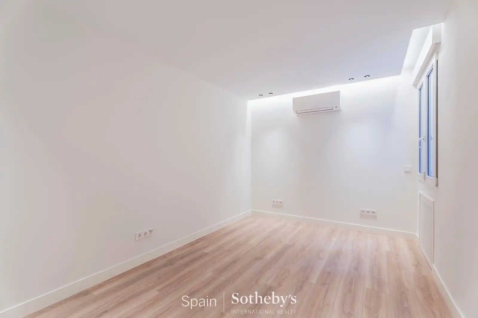 Apartamento con ascensor en venta en Calle de Meléndez Valdés, imagen 23